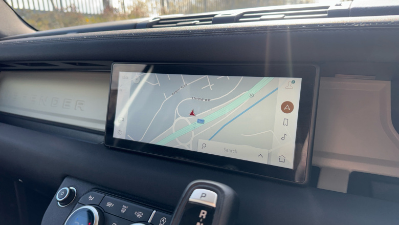 Land Rover Defender 3.0 D300 SE 110 5dr Auto Diesel Estate